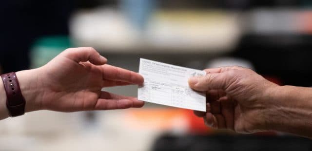 New York Issues Ultimatum To Businesses, Check Vaccination Status Or Require Masks